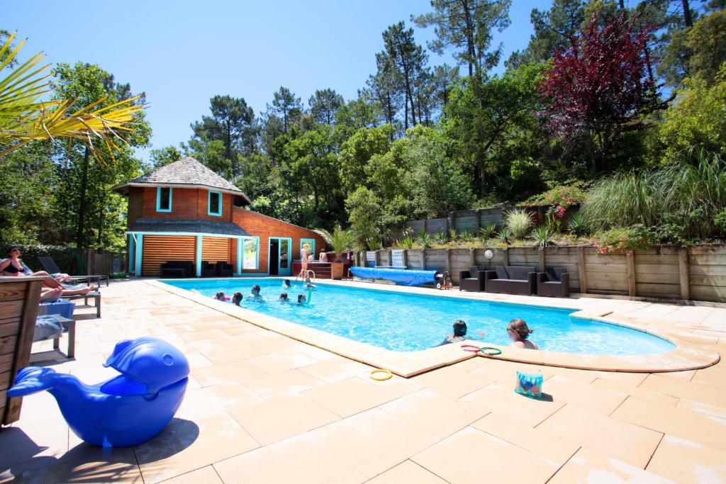 Village Nature Et Ocean A Cote De La Plage Avec Piscine Et Jacuzzi Messanges  Dış mekan fotoğraf
